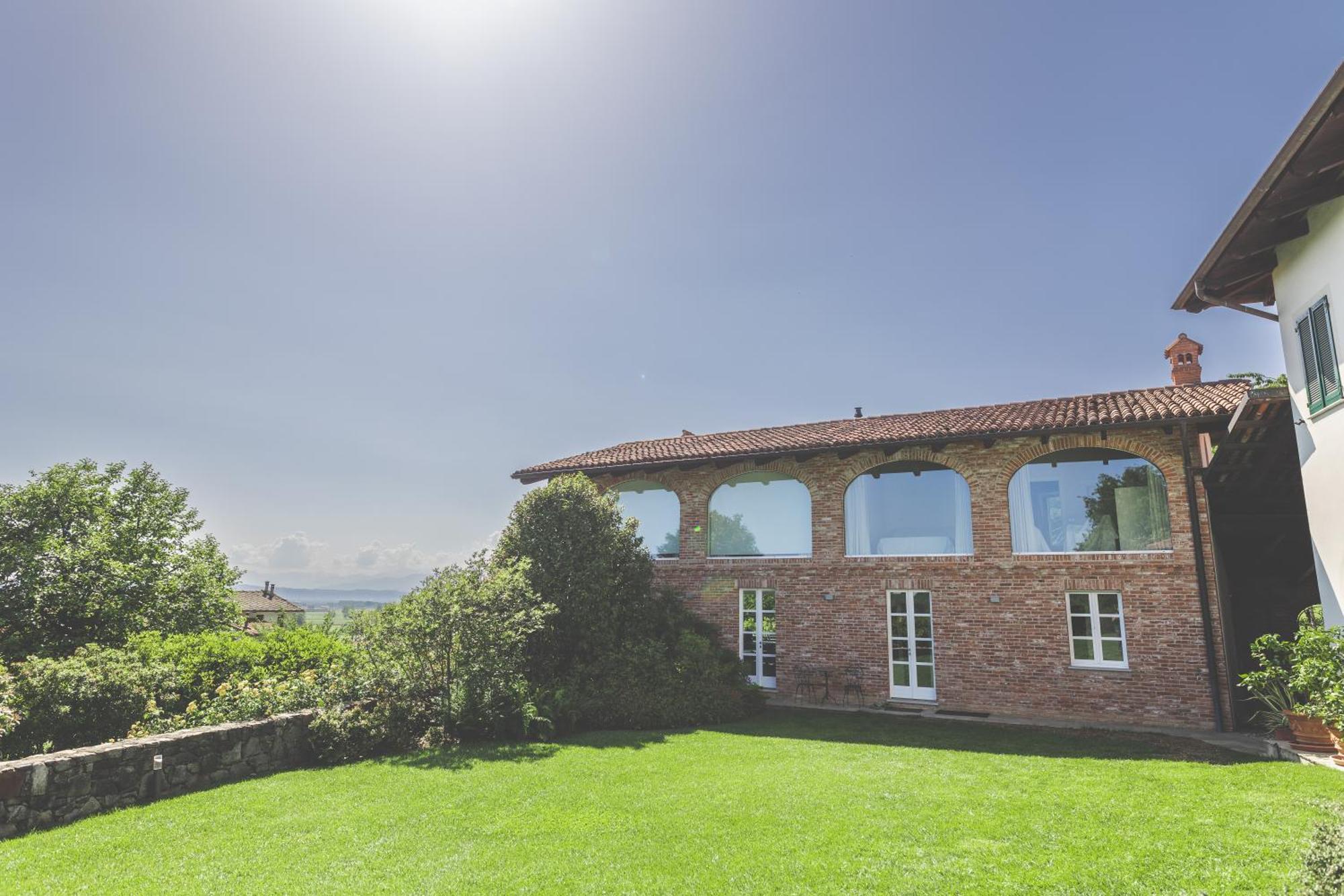 Myvilla Suites Palazzo Canavese Exterior photo